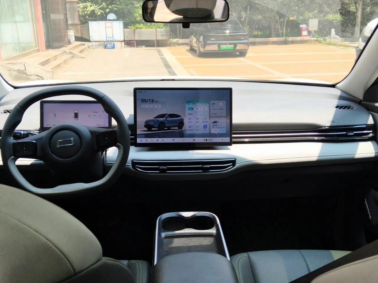 Bestune Yueyi 03 2025 565km Enjoy Edition — миниатюра 10