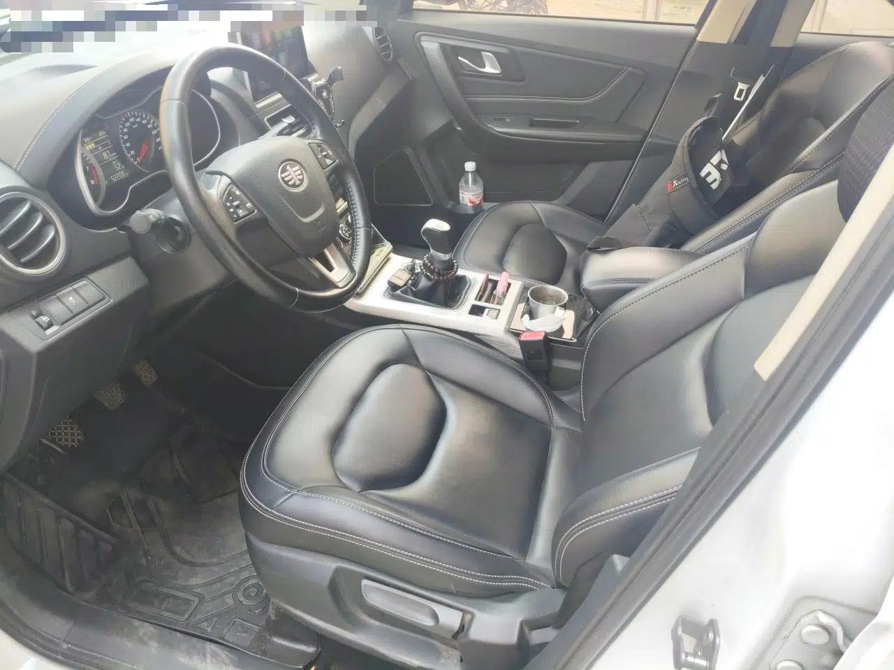 Bestune X40 2019 1.6L Manual Luxury Edition China VI — миниатюра 12