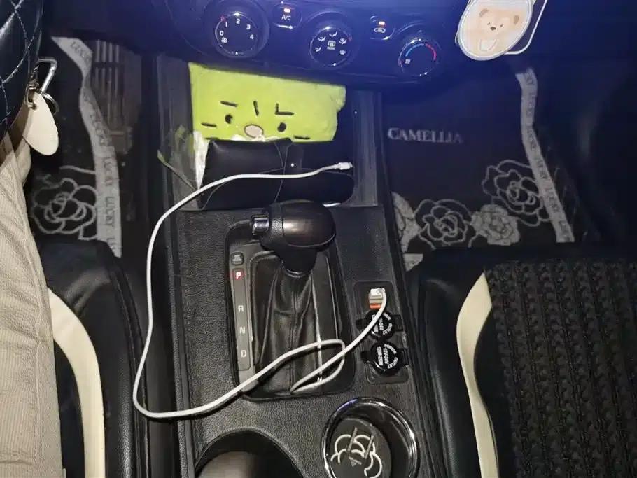Kia K3S 2014 1.6L Automatic GL — миниатюра 16