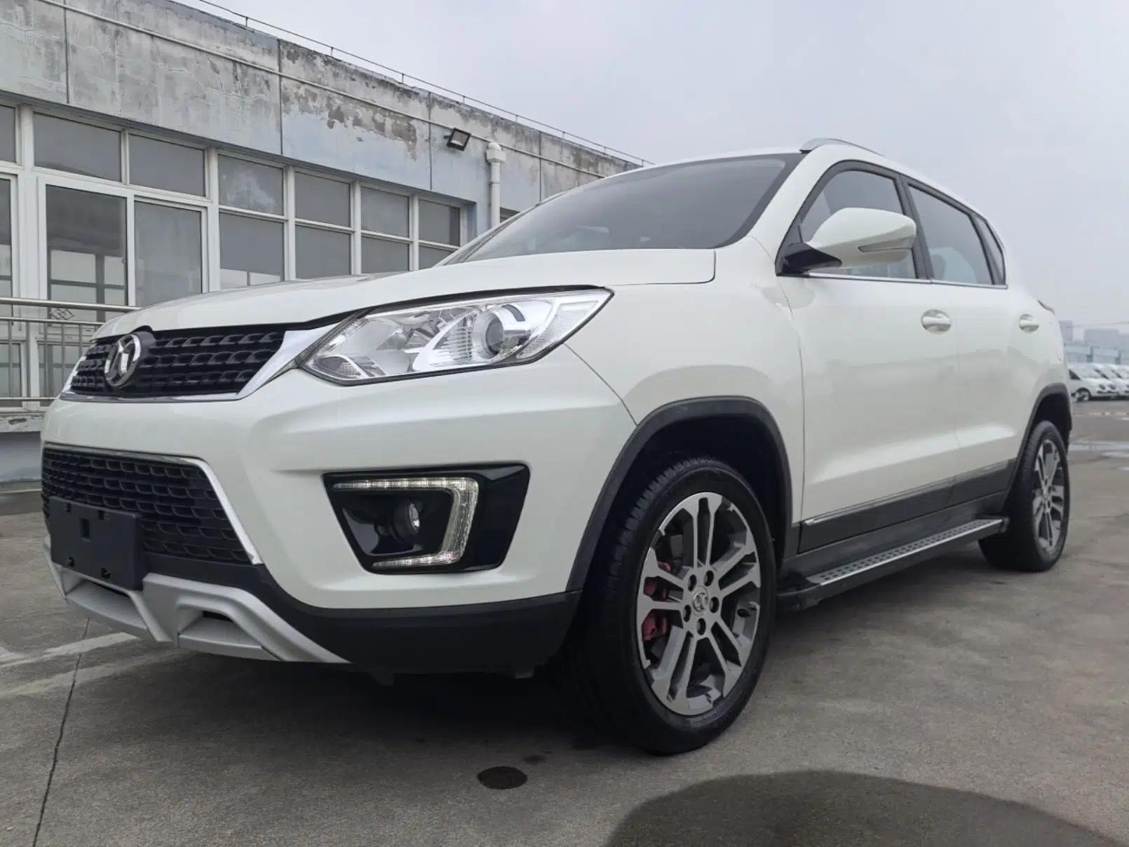 BAIC Senova X35 2016 1.5L Manual Luxury Edition — миниатюра 1