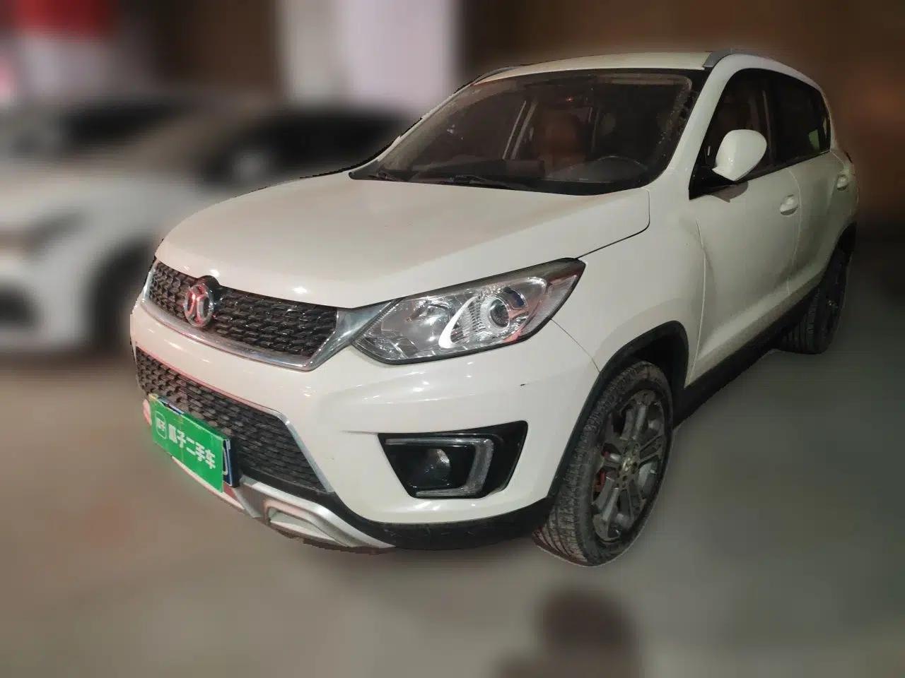 BAIC Senova X35 2016 1.5L Automatic Luxury Edition — миниатюра 1