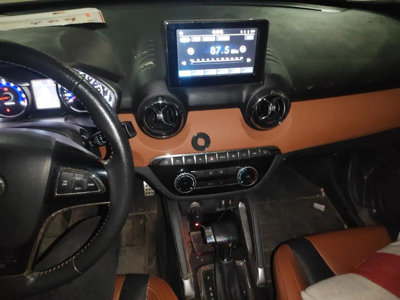 BAIC Senova X35 2016 1.5L Automatic Luxury Edition — миниатюра 14