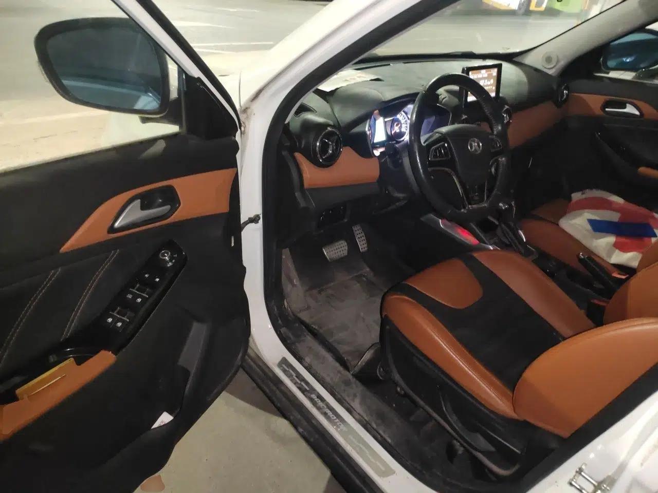 BAIC Senova X35 2016 1.5L Automatic Luxury Edition — миниатюра 17