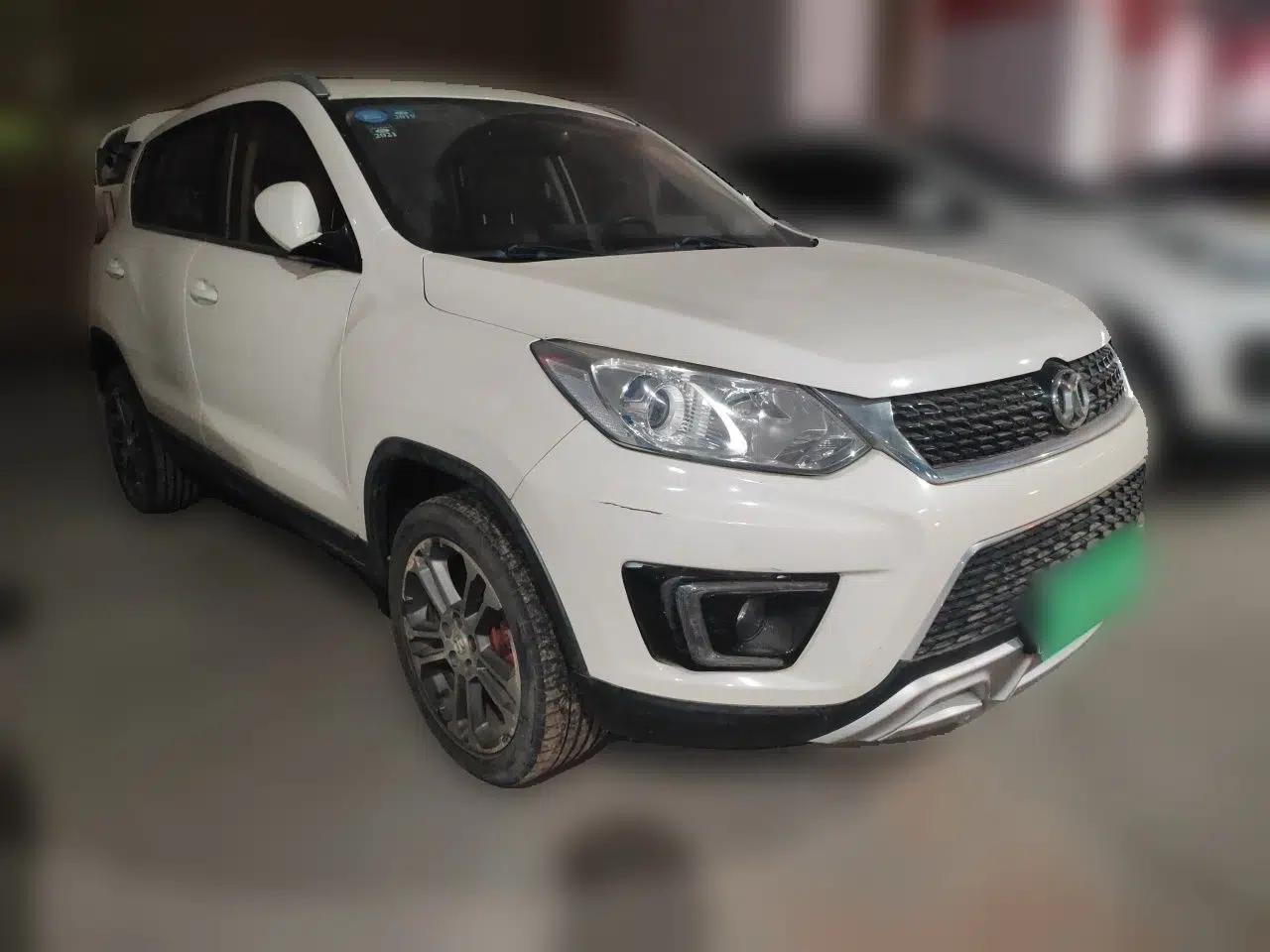 BAIC Senova X35 2016 1.5L Automatic Luxury Edition — миниатюра 3