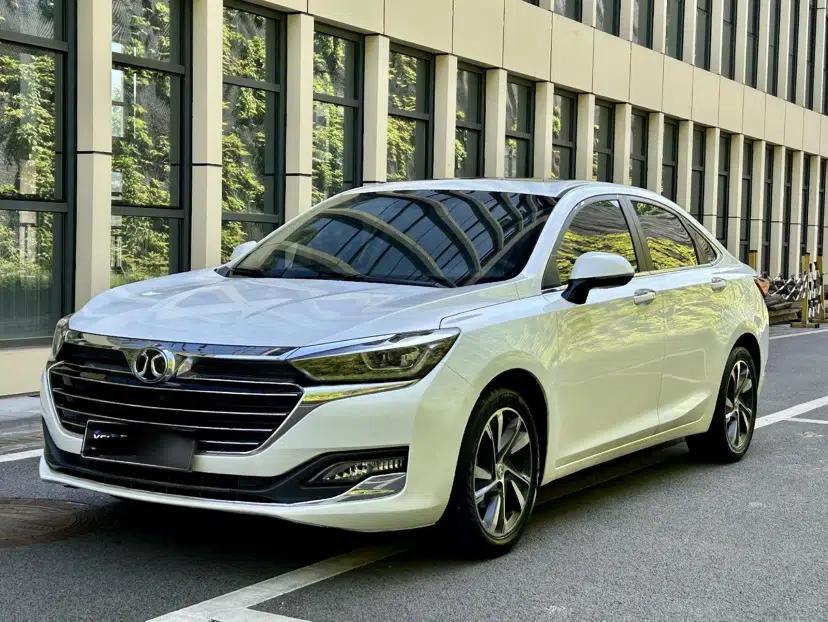 BAIC Beijing U7 2019 1.5T Manual New Smart Version China V — миниатюра 1