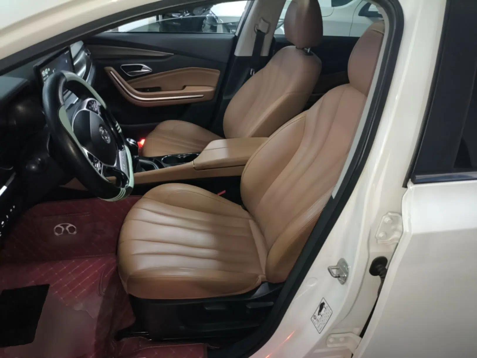BAIC Beijing U7 2019 1.5T Manual New Smart Version China V — миниатюра 17
