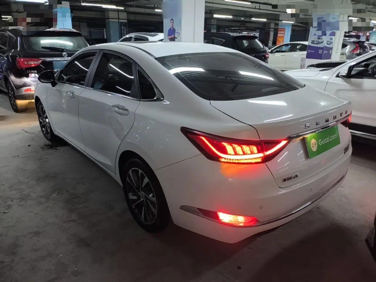 BAIC Beijing U7 2019 1.5T Manual New Smart Version China V — миниатюра 7