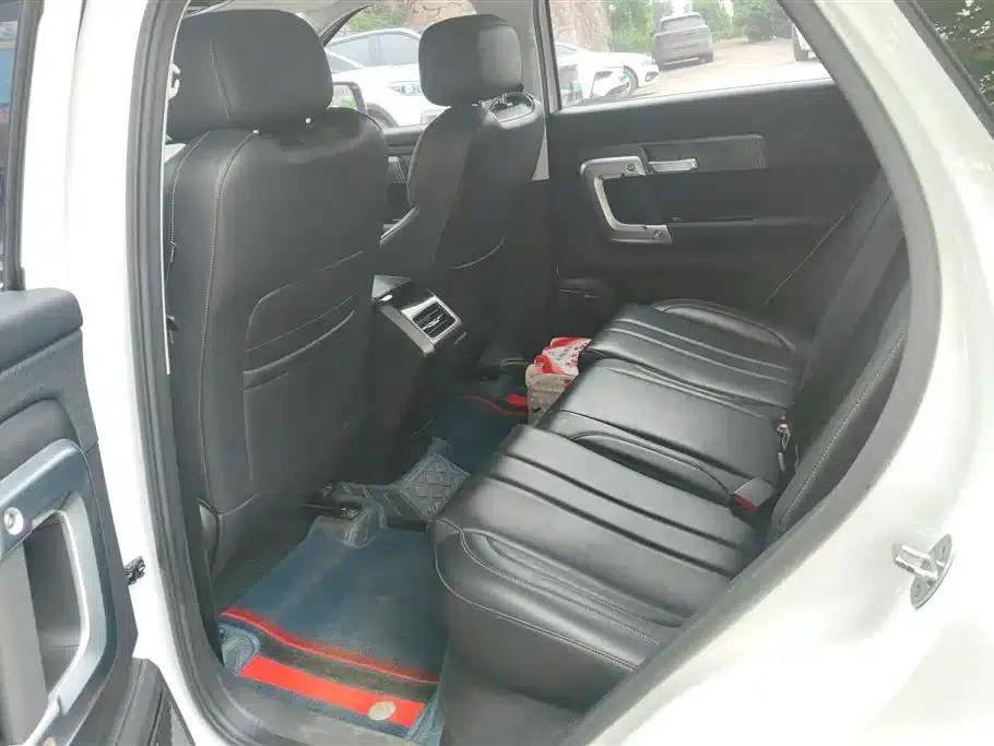 Explore 06 2023 Facelift Urban Edition 1.6T 2WD Comfort — миниатюра 11