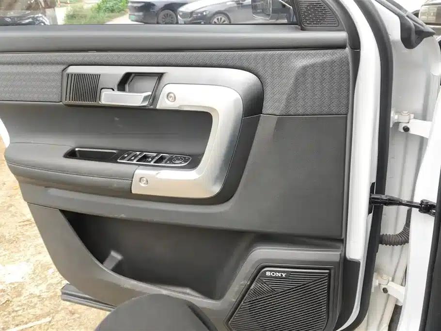 Explore 06 2023 Facelift Urban Edition 1.6T 2WD Comfort — миниатюра 7
