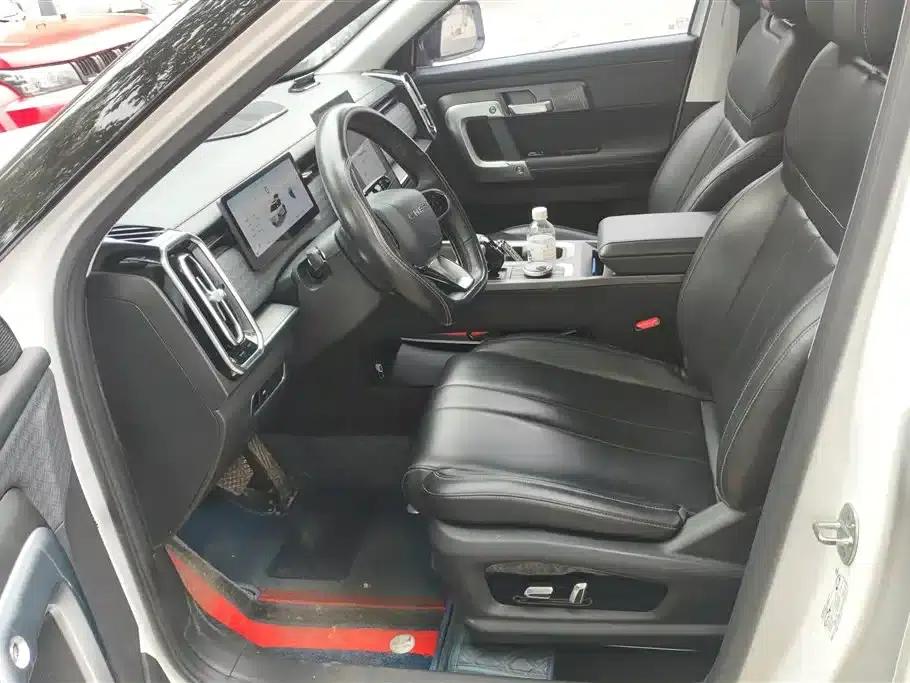 Explore 06 2023 Facelift Urban Edition 1.6T 2WD Comfort — миниатюра 9
