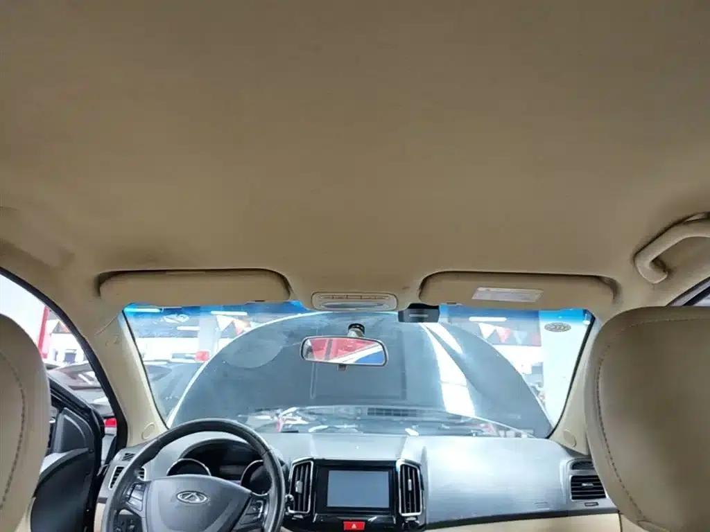 Chery E3 2015 1.5L Manual Smart Edition — миниатюра 18