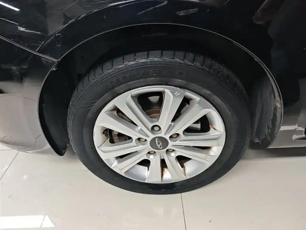 Chery E3 2015 1.5L Manual Smart Edition — миниатюра 23