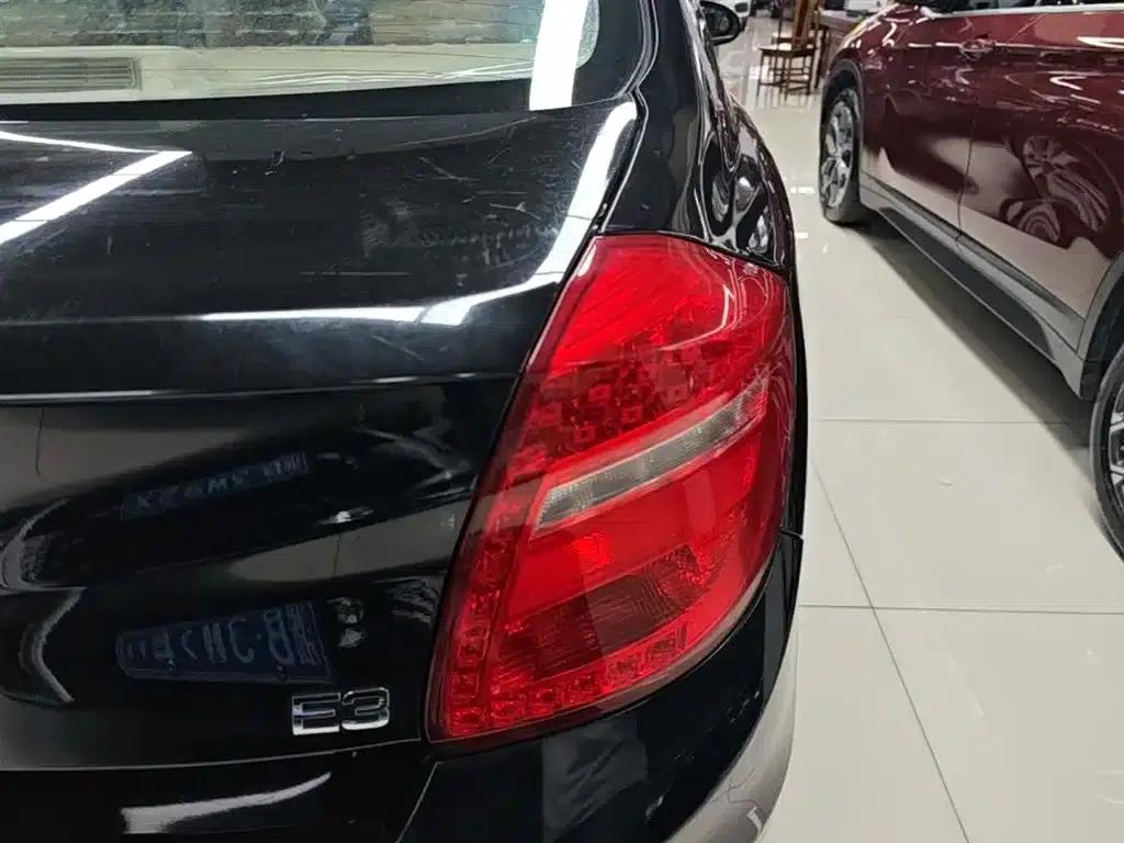 Chery E3 2015 1.5L Manual Smart Edition — миниатюра 8
