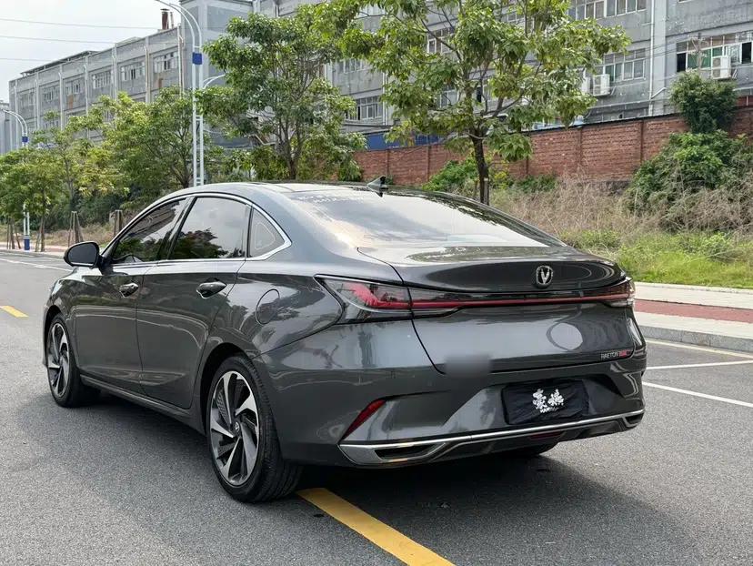 CHANGAN Ruicheng PLUS 2023 1.5T DCT Navigation Edition — миниатюра 4