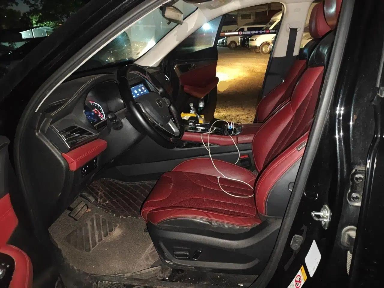 CHANGAN CS85 COUPE 2021 1.5T DCT Luxury Edition — миниатюра 16