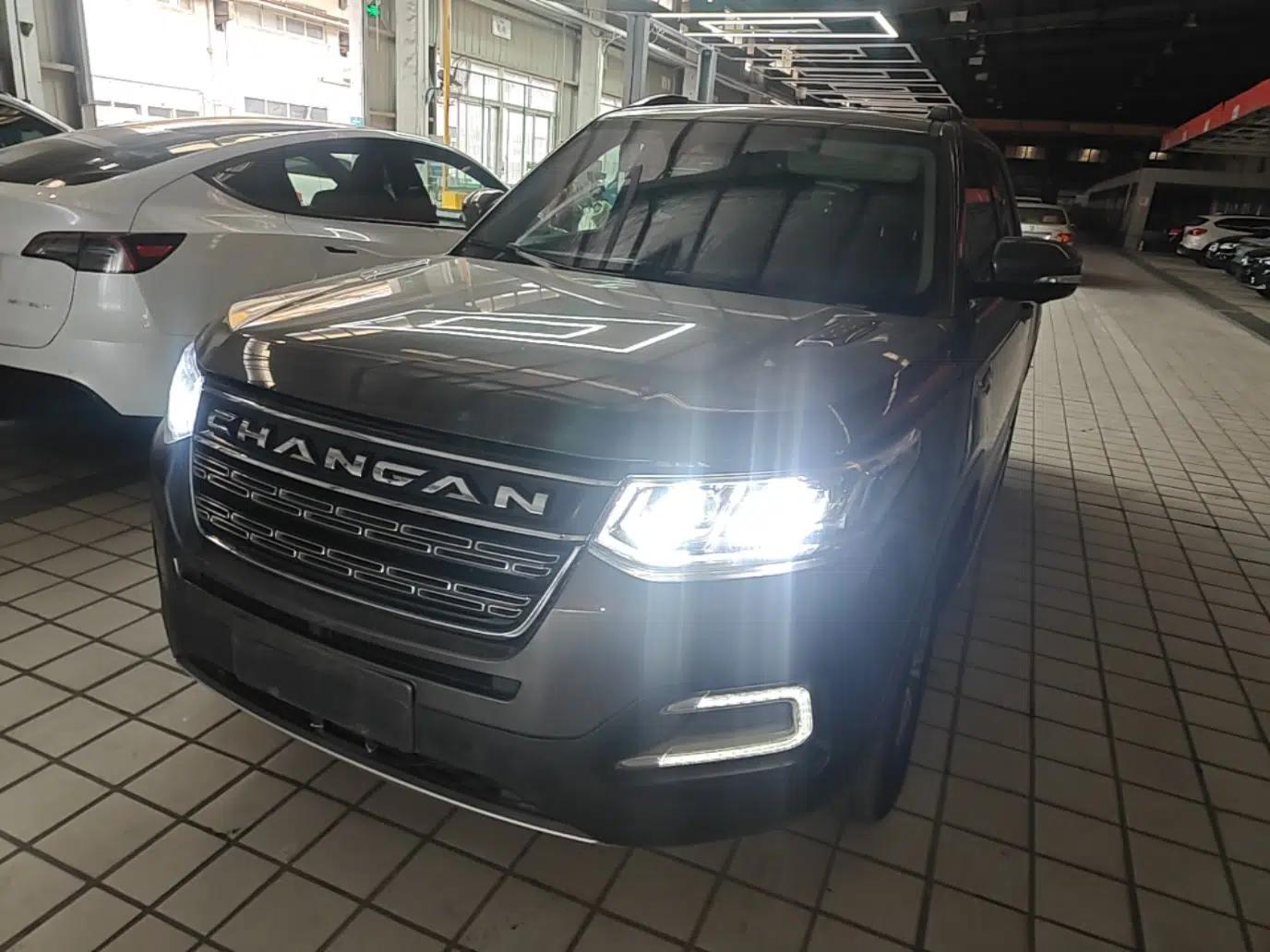 CHANGAN CS95 2017 2.0T Four-Wheel Drive ZhiZun Edition — миниатюра 1