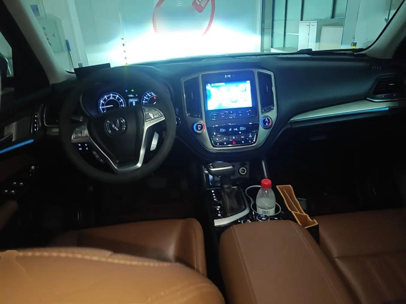 CHANGAN CS95 2017 2.0T Four-Wheel Drive ZhiZun Edition — миниатюра 13