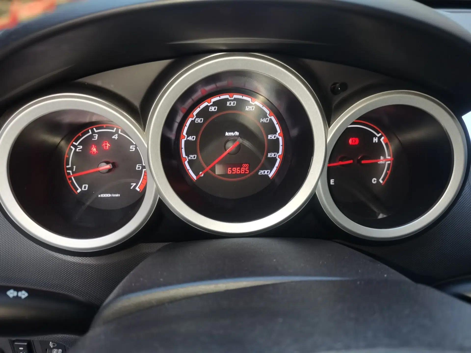 CHANGAN CX20 2014 1.4L Manual Sport Version China IV Standard — миниатюра 12
