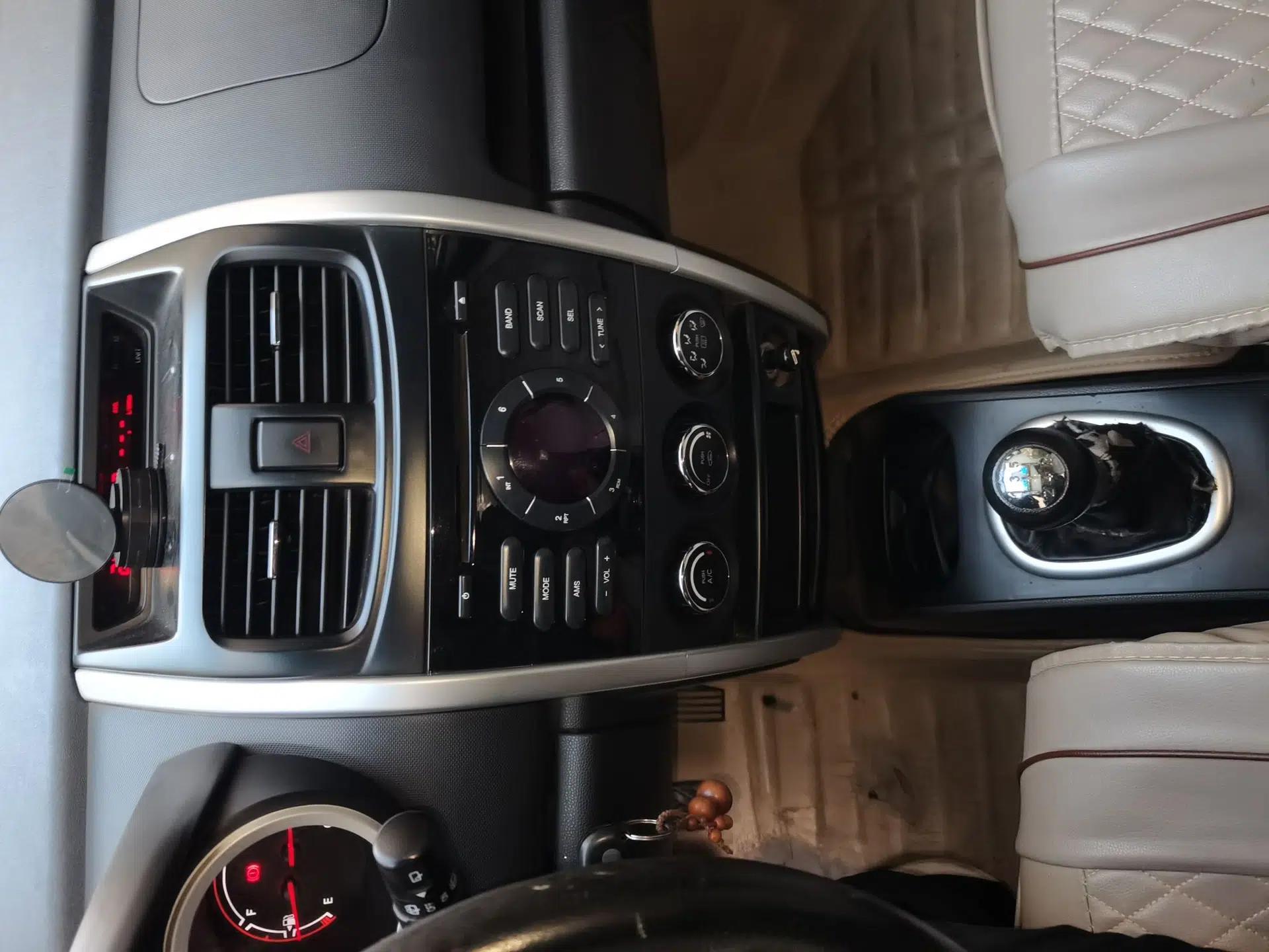 CHANGAN CX20 2014 1.4L Manual Sport Version China IV Standard — миниатюра 14