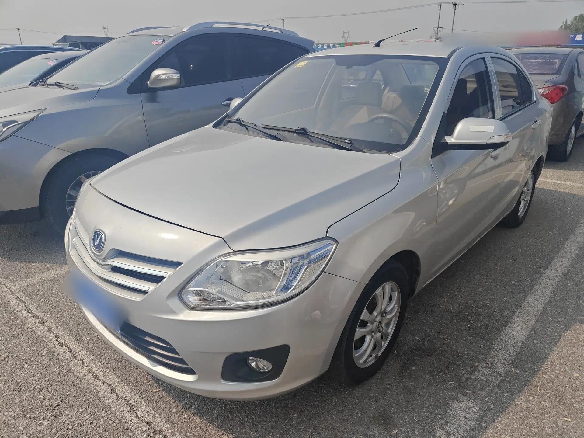 CHANGAN Alsvin V3 2012 1.3L Manual Comfort Version China IV Standard — миниатюра 1
