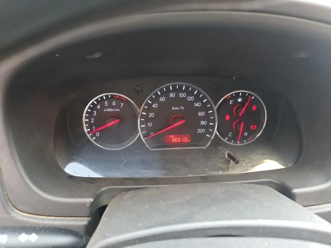 CHANGAN Alsvin V3 2015 1.4L Manual Meiruan Model China V Standard — миниатюра 12