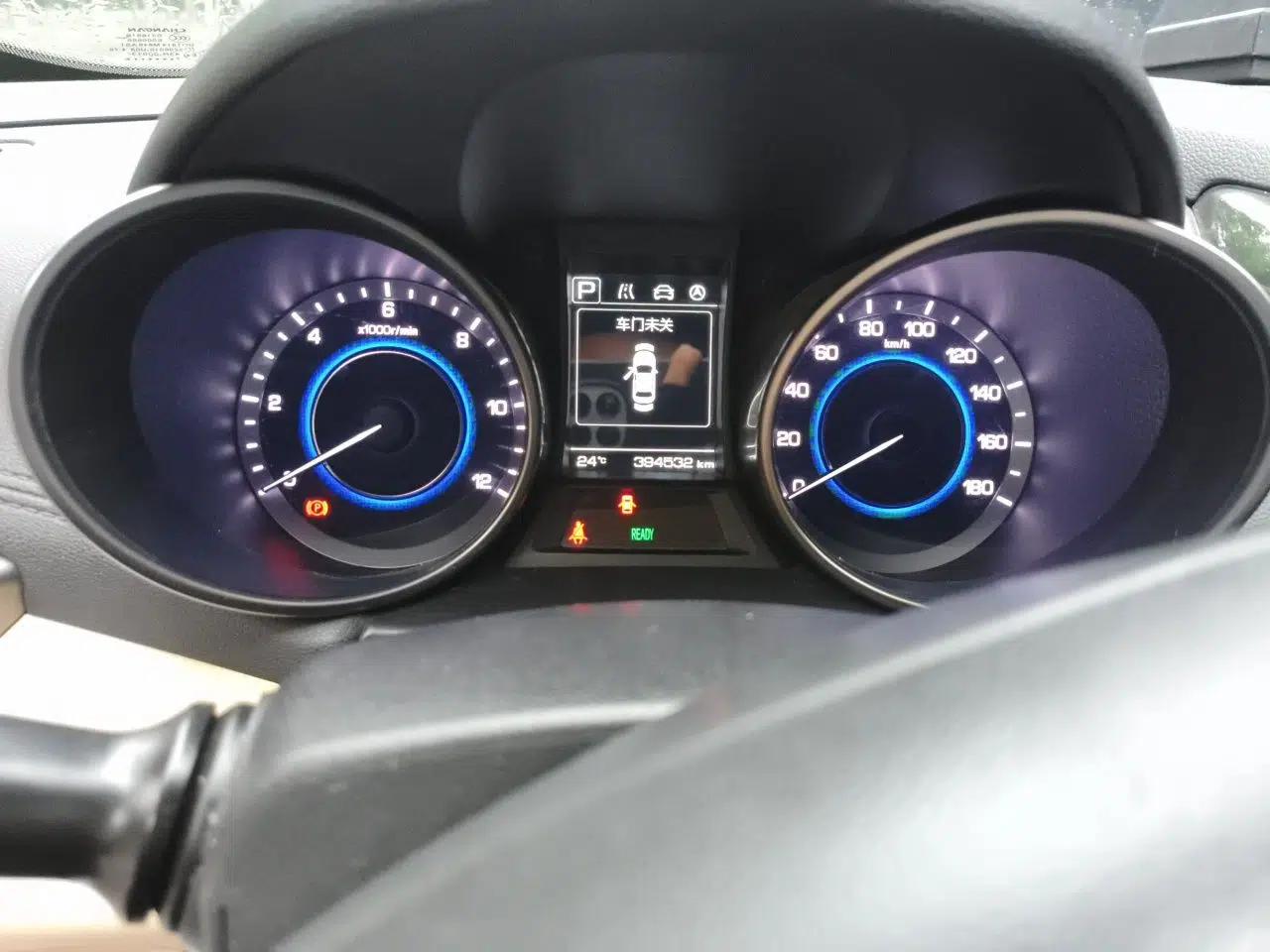 CHANGAN Eado New Energy 2018 EV300 Enjoyment Model — миниатюра 12