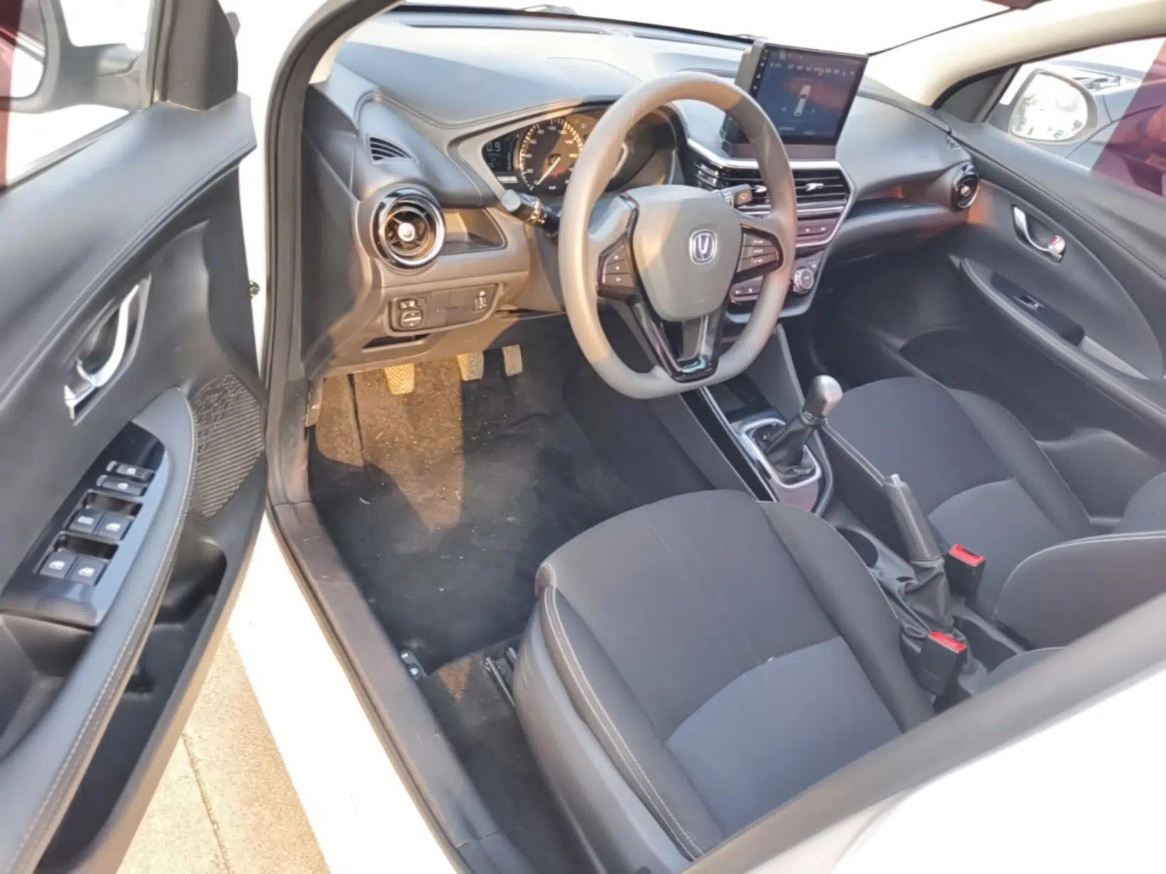 CHANGAN Alsvin 2018 1.4L Manual Comfort Model China V Standard — миниатюра 19
