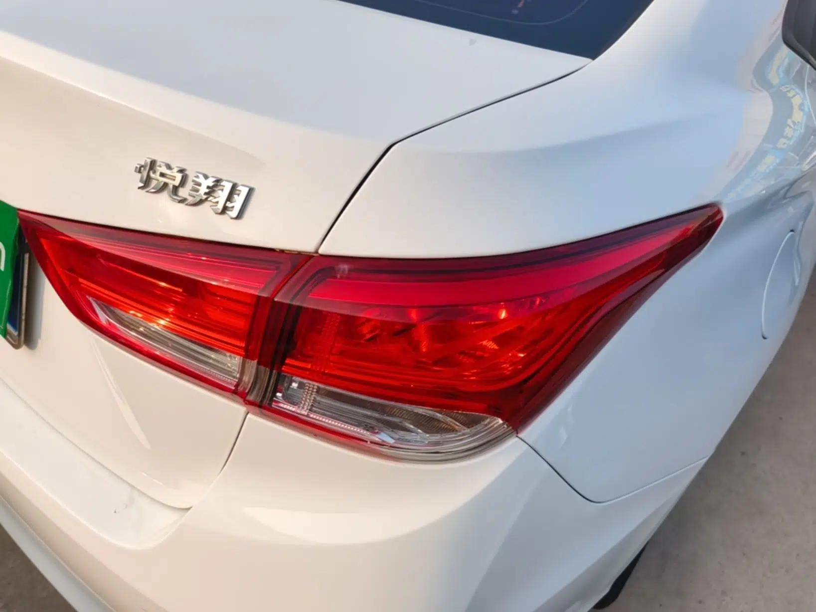 CHANGAN Alsvin 2018 1.4L Manual Comfort Model China V Standard — миниатюра 7