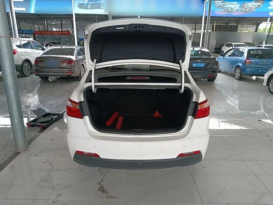 CHANGAN Alsvin V7 2016 1.6L Automatic Enjoyment Model China V Standard — миниатюра 22