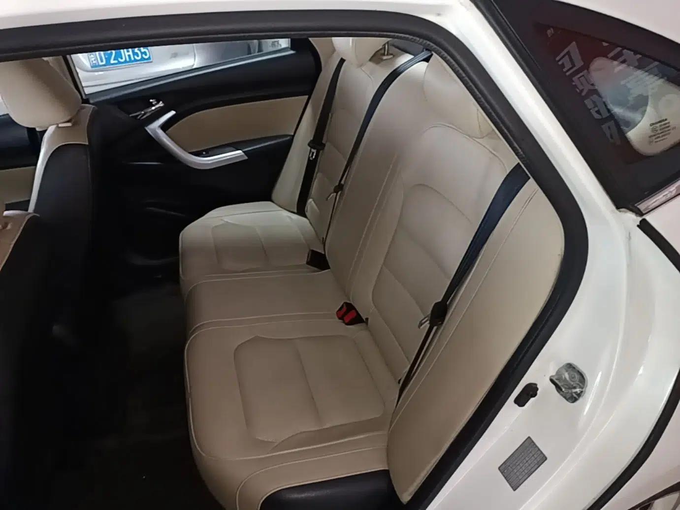 CHANGAN Alsvin V7 2015 1.6L Manual Enjoyment Model China V Standard — миниатюра 20