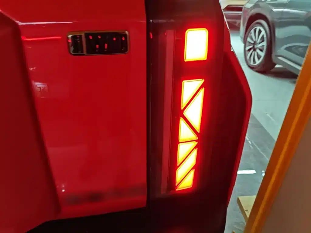 Fengyun X3 PLUS 2025 501 AWD Smart Edition — миниатюра 8