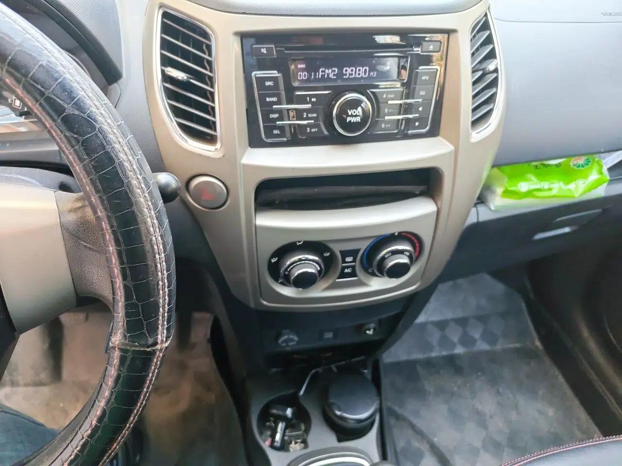 Great Wall M4 2012 1.5L Manual Comfort Version — миниатюра 14