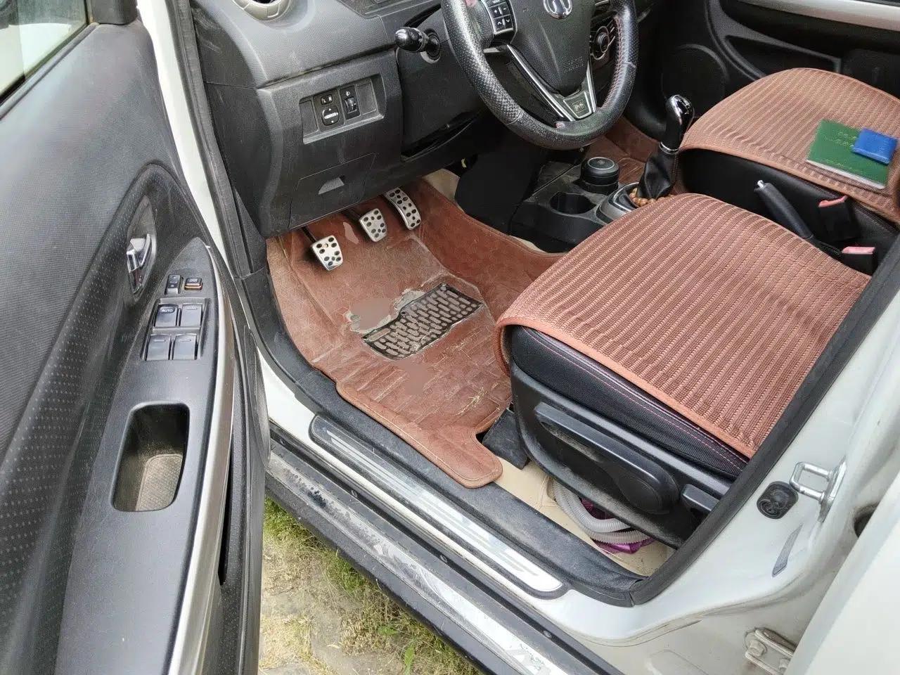 Great Wall M4 2014 1.5L Manual Comfort Model — миниатюра 17