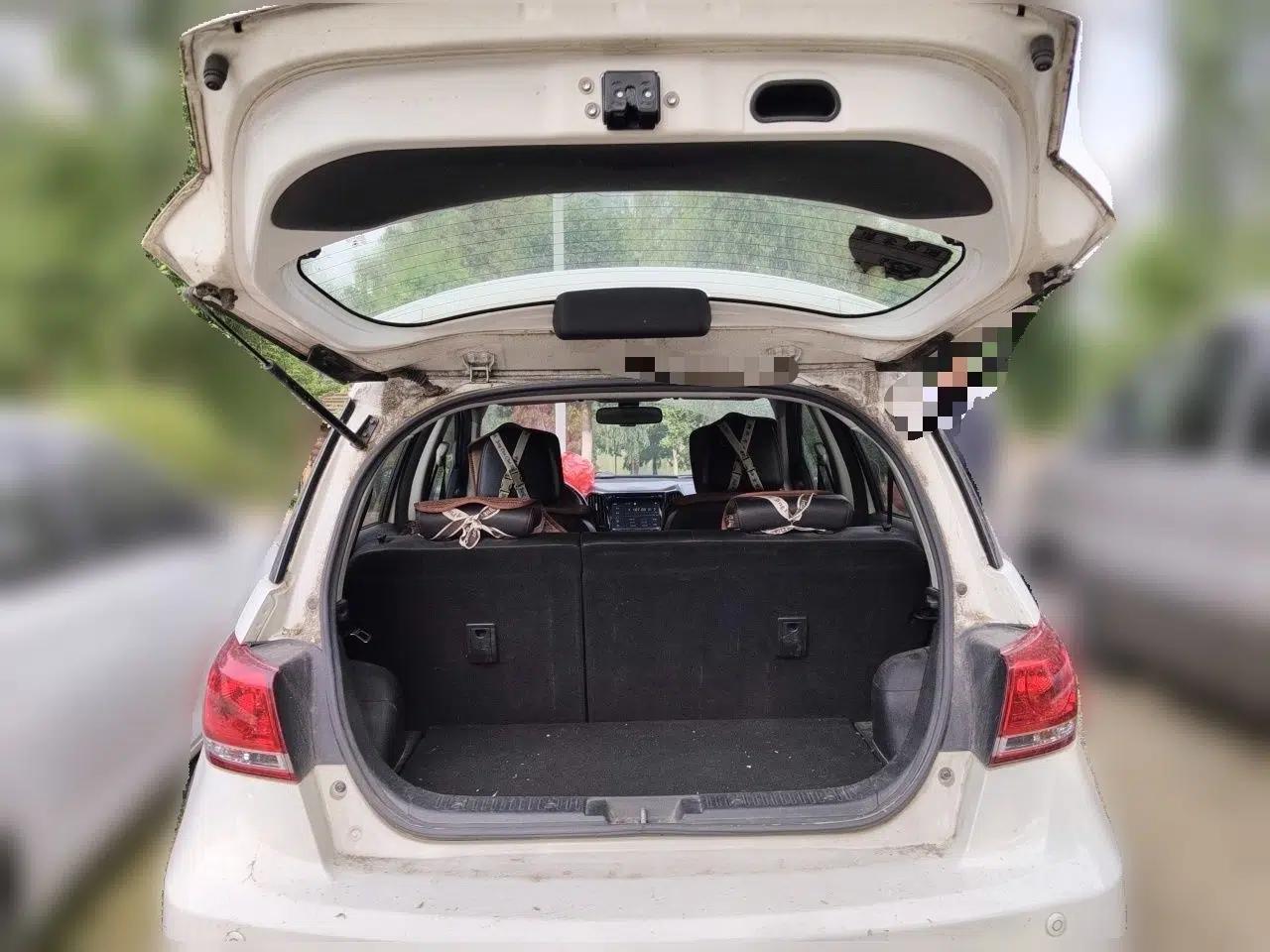 Great Wall M4 2014 1.5L Manual Comfort Model — миниатюра 20