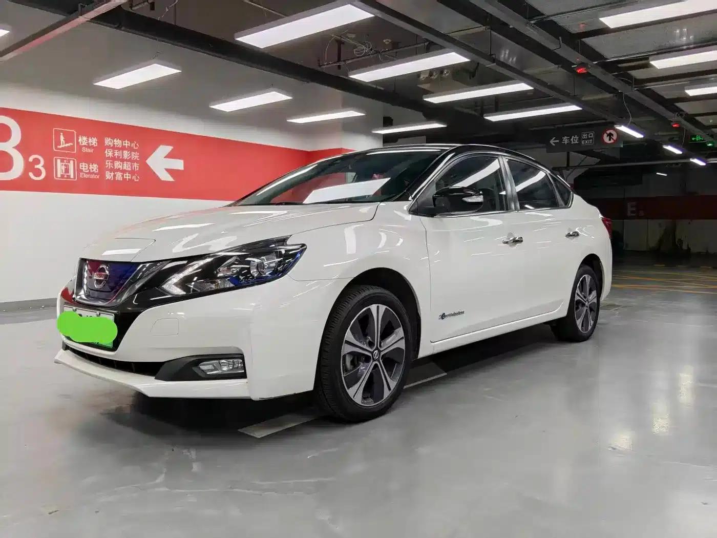 Nissan Sylphy EV 2018 Smart Edition — миниатюра 1