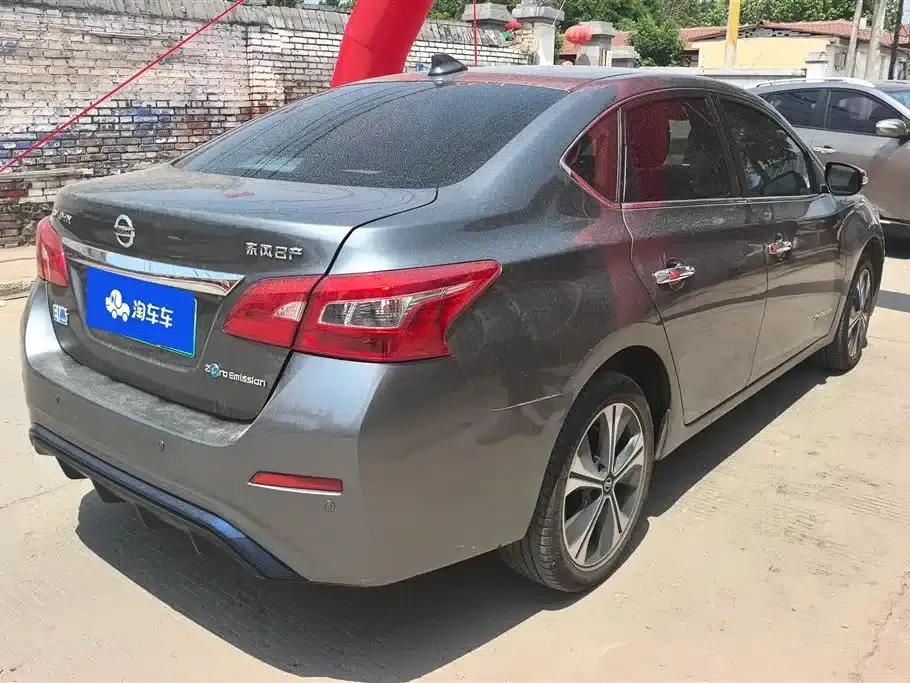 Nissan Sylphy EV 2018 Smart Edition — миниатюра 3