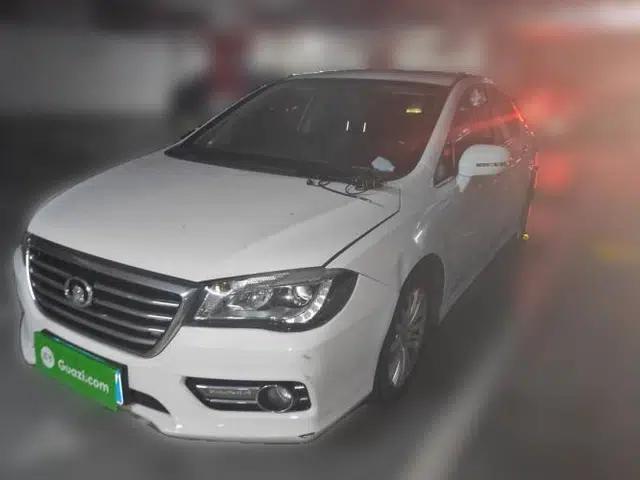 Great Wall C50 2014 Upgraded Model 1.5T Manual Fashion Edition