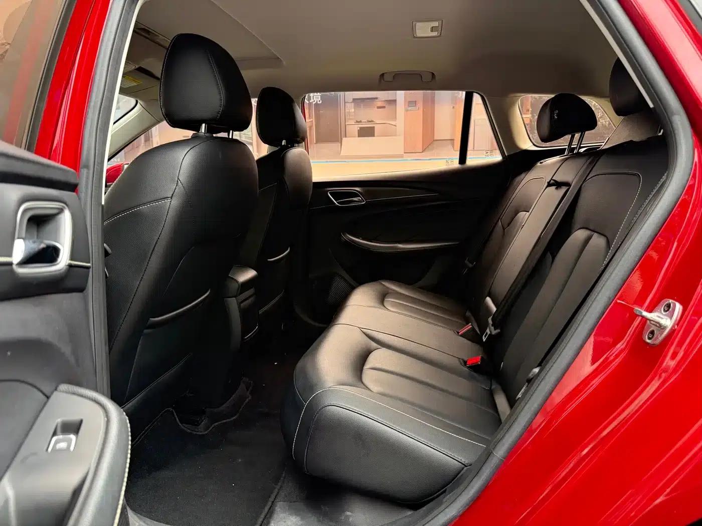 Roewe Ei5 2018 Internet Luxury Edition — миниатюра 7