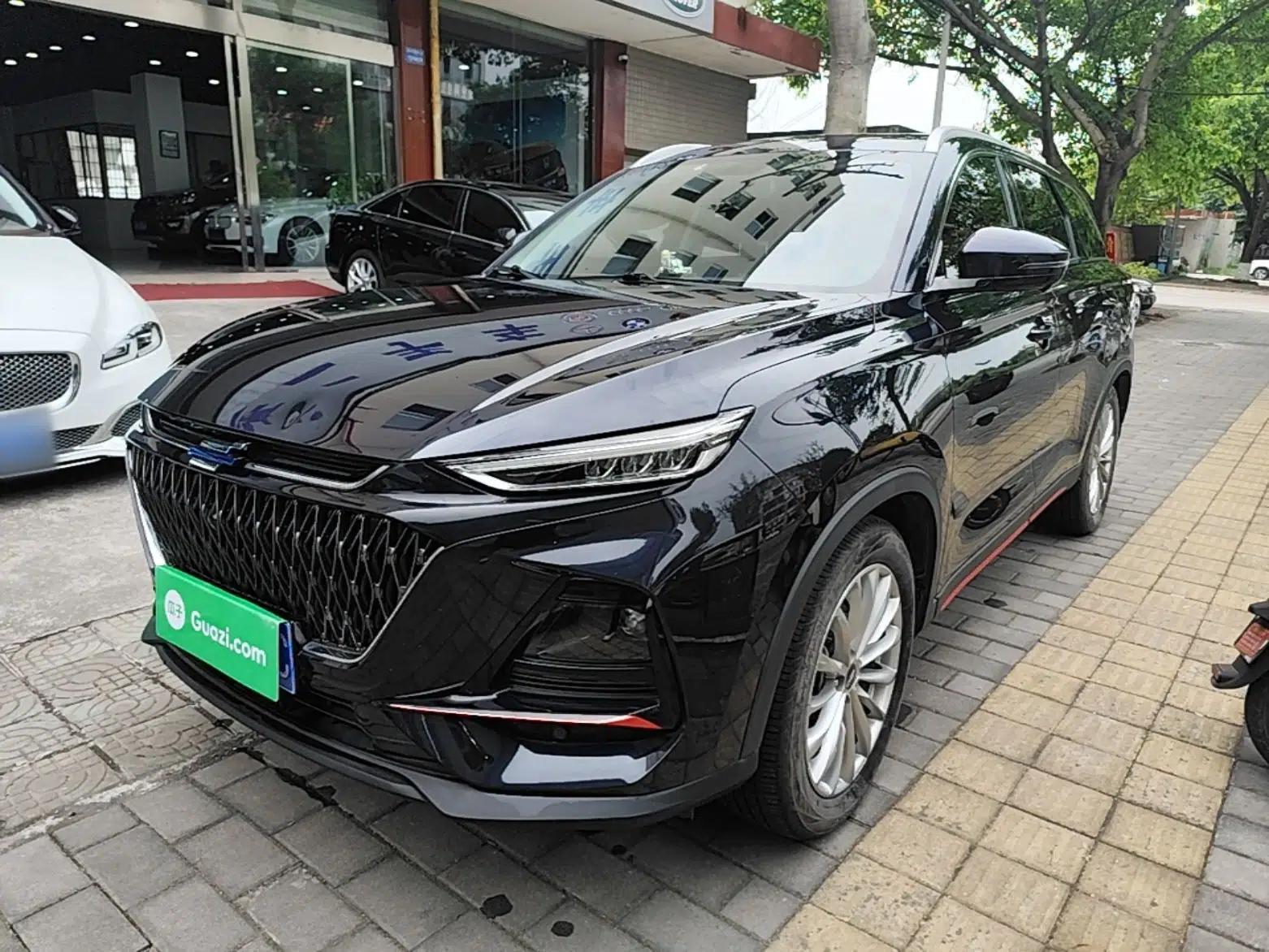 CHANGAN OSHAN X7 PLUS 2022 1.5T Blue Whale Edition Automatic ZhiZun Model — миниатюра 1