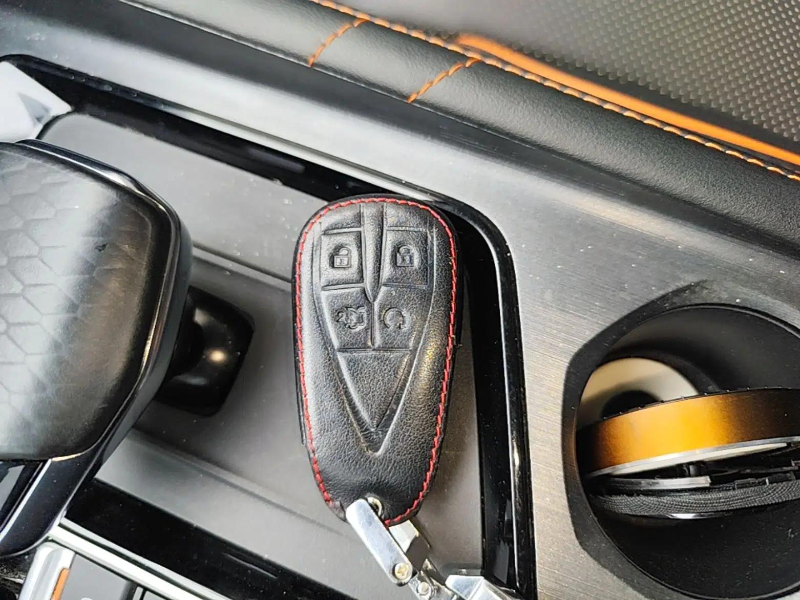 CHANGAN OSHAN X7 PLUS 2022 1.5T Blue Whale Edition Automatic ZhiZun Model — миниатюра 12