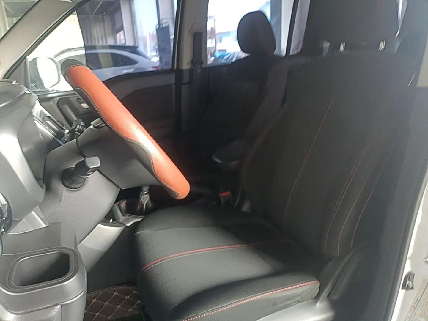 CHANGAN OSHAN X70A 2018 1.5L Manual Standard Edition — миниатюра 18