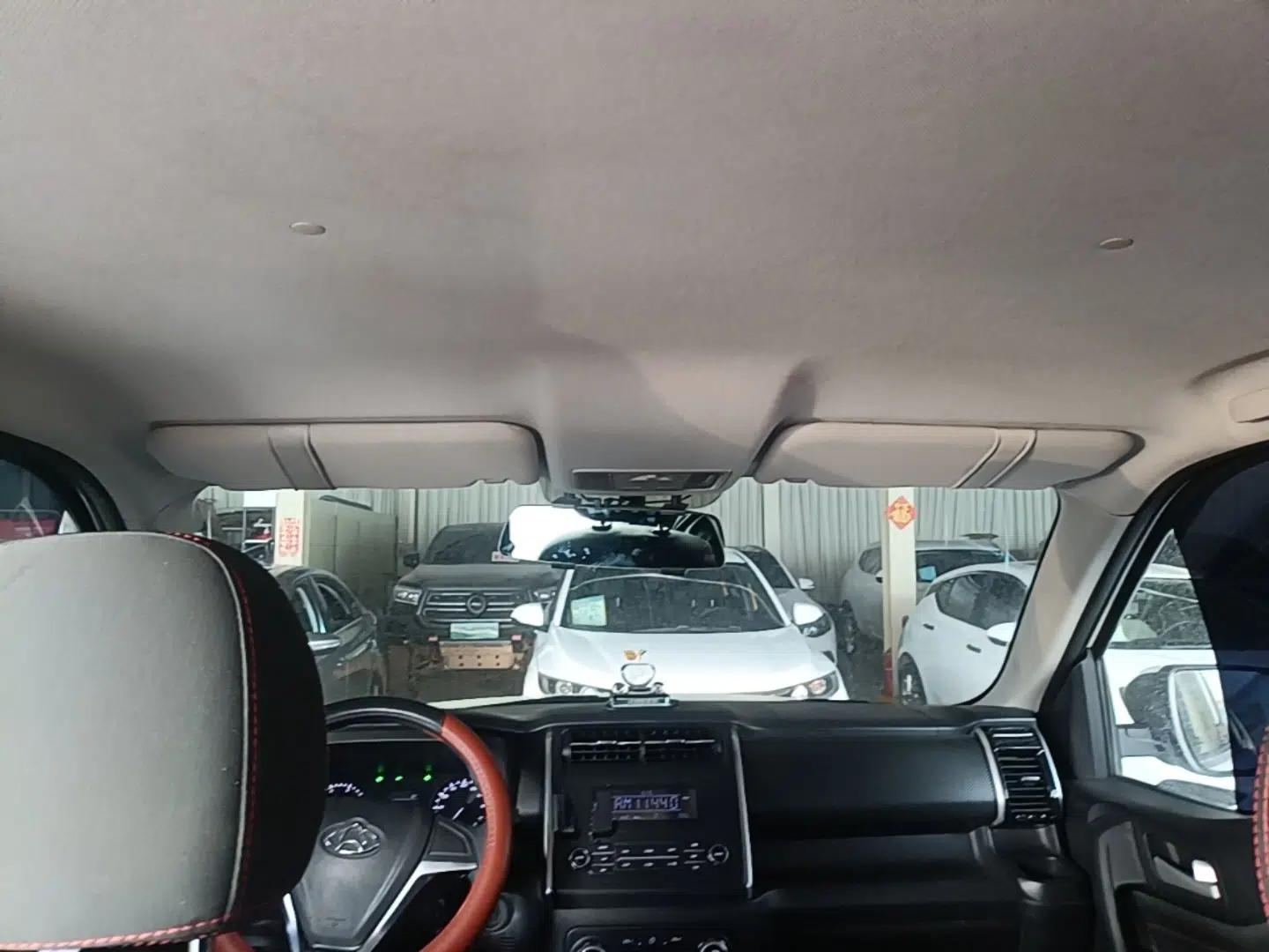 CHANGAN OSHAN X70A 2018 1.5L Manual Standard Edition — миниатюра 21