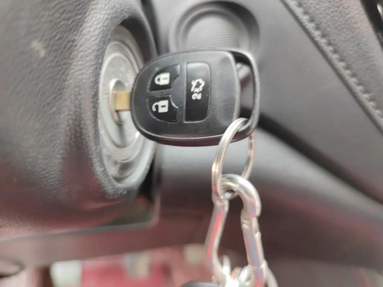 CHANGAN OSHAN A800 2017 1.6L Manual Comfort Model — миниатюра 9