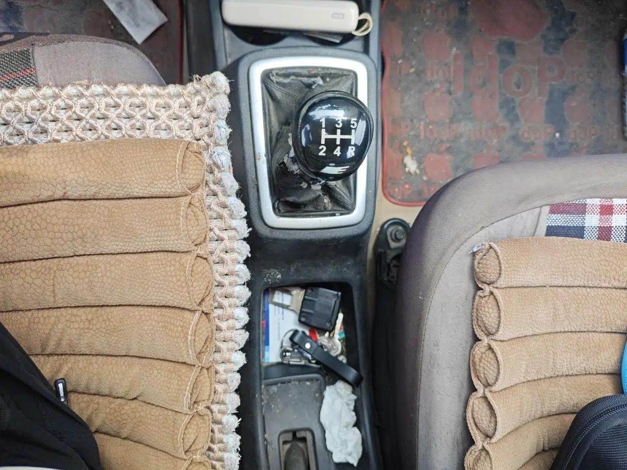 CHANGAN OSHAN Olisway 2013 1.4L Manual Jingxiang Model — миниатюра 15