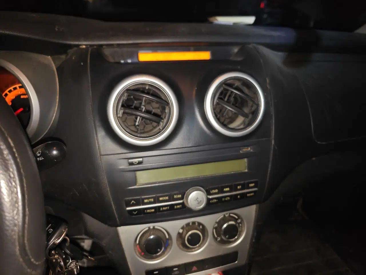CHANGAN KAICHENG Ounuo S 2015 1.5L Jin Ouno Standard Model — миниатюра 14