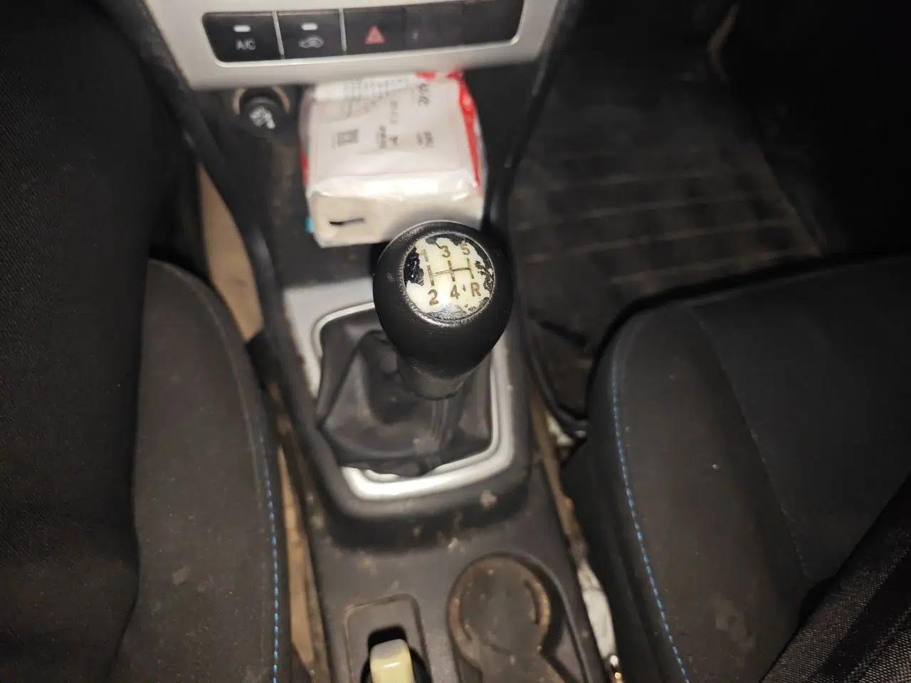 CHANGAN KAICHENG Ounuo S 2015 1.5L Jin Ouno Standard Model — миниатюра 15