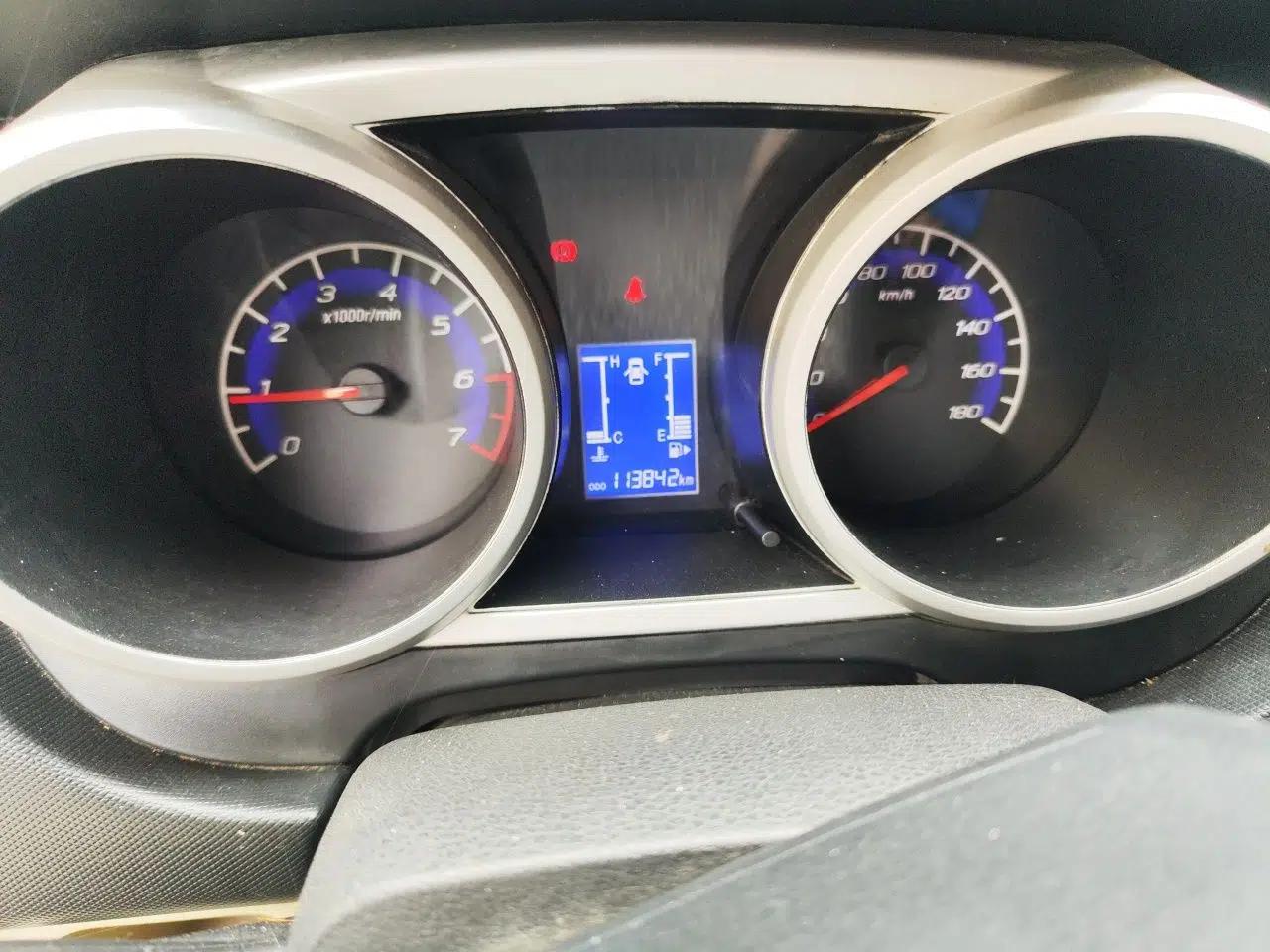 CHANGAN KAICHENG Ounuo S 2013 1.5L Elite Model — миниатюра 13