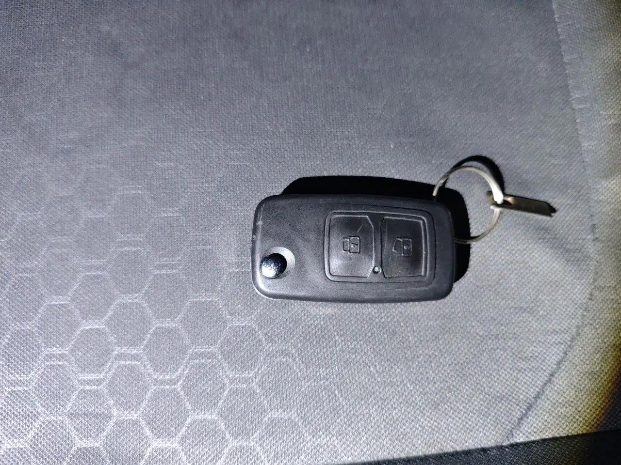CHANGAN KAICHENG Ruixing M60 2023 1.5L GDI Comfort-Class Passenger Vehicle 6/7 Seats — миниатюра 9