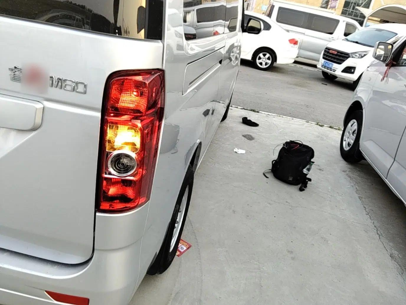CHANGAN KAICHENG Ruixing M60 2023 1.5L GDI Comfort-Class Passenger Vehicle 6/7 Seats — миниатюра 7