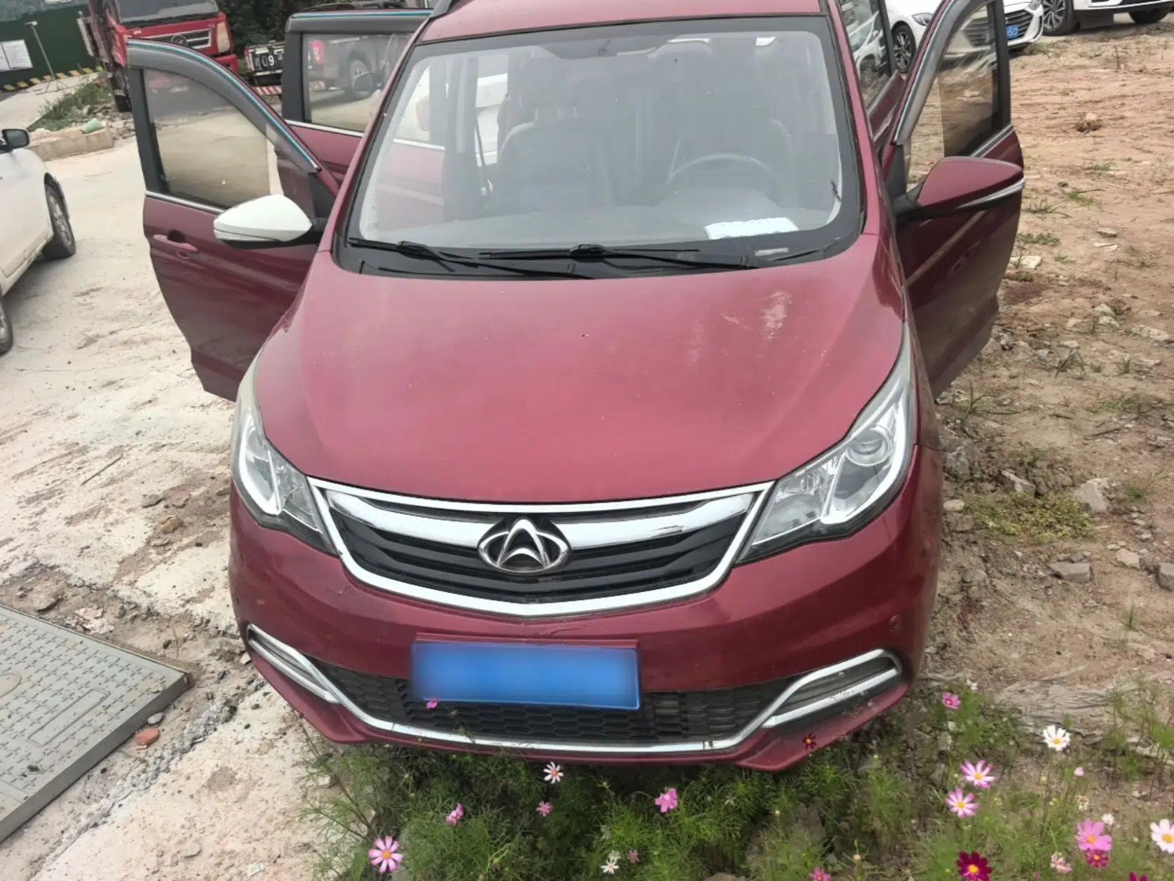 CHANGAN KAICHENG Oushang A600 2016 1.5L Manual Luxury 7-Seater — миниатюра 2